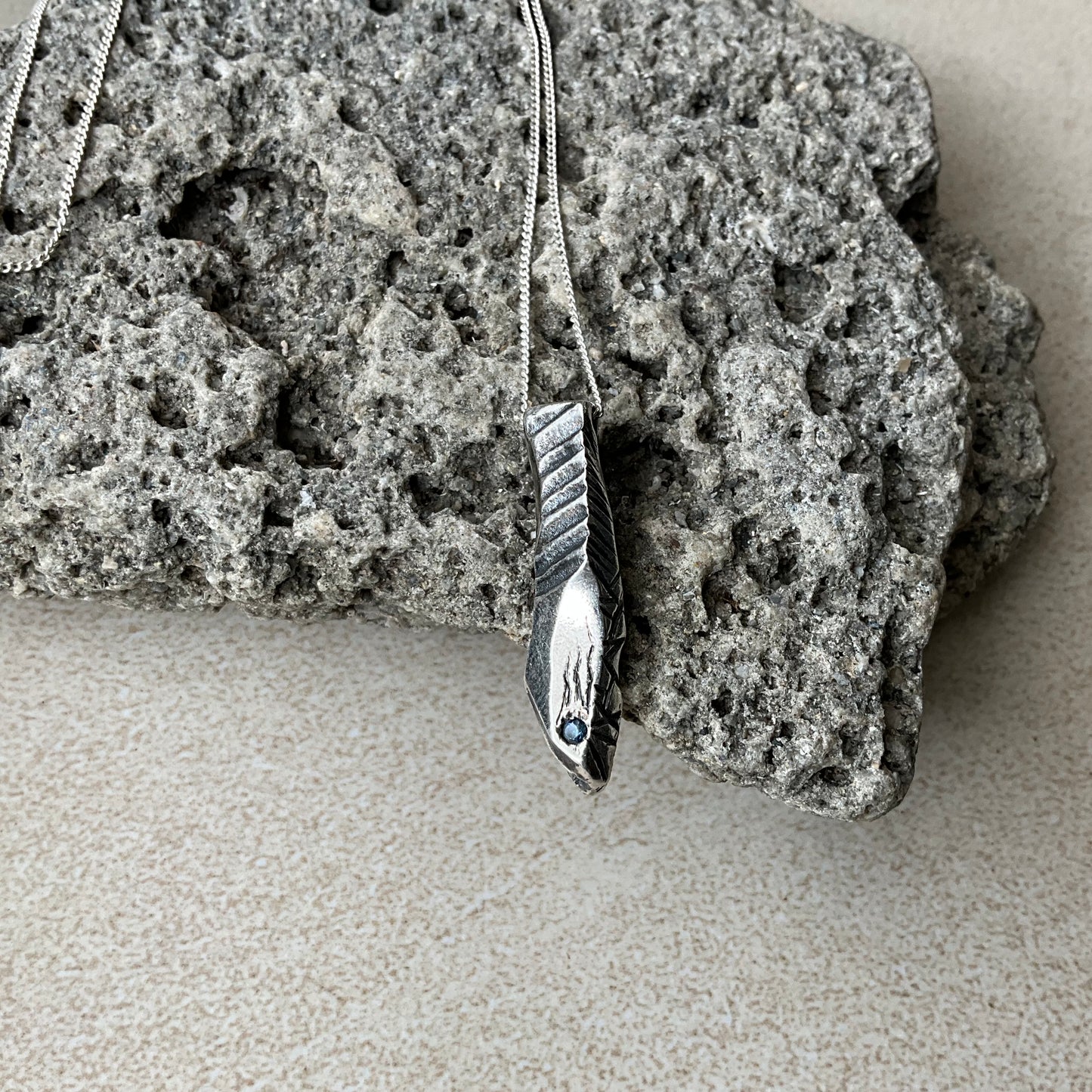 Blue Sapphire in dirty Robotic Sterling Pendant Neck 1/3 - Pyāra Designs