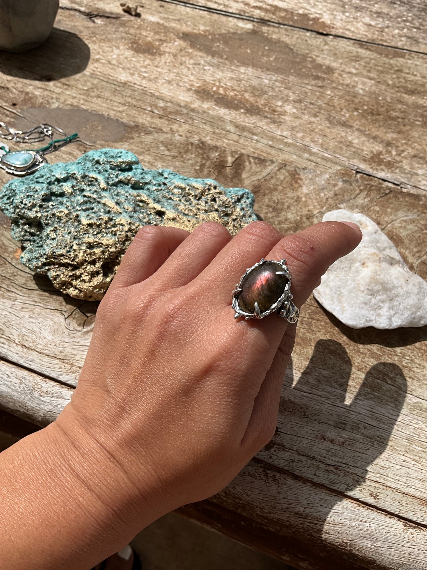 N.12 Pink Labradorite Massive Heavy Ring - Pyāra Designs