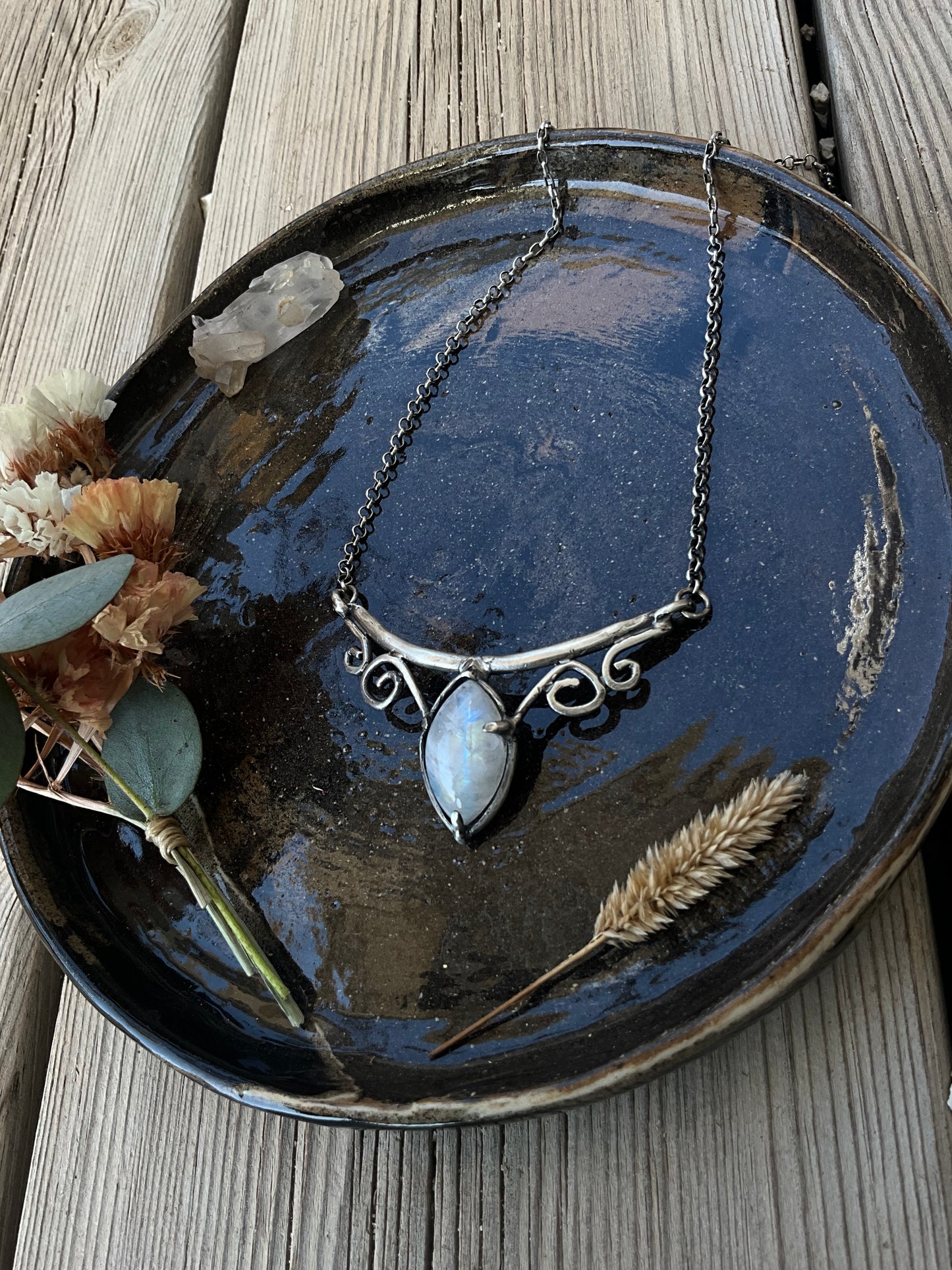 N.9 The Princess Moon Choker - Pyāra Designs