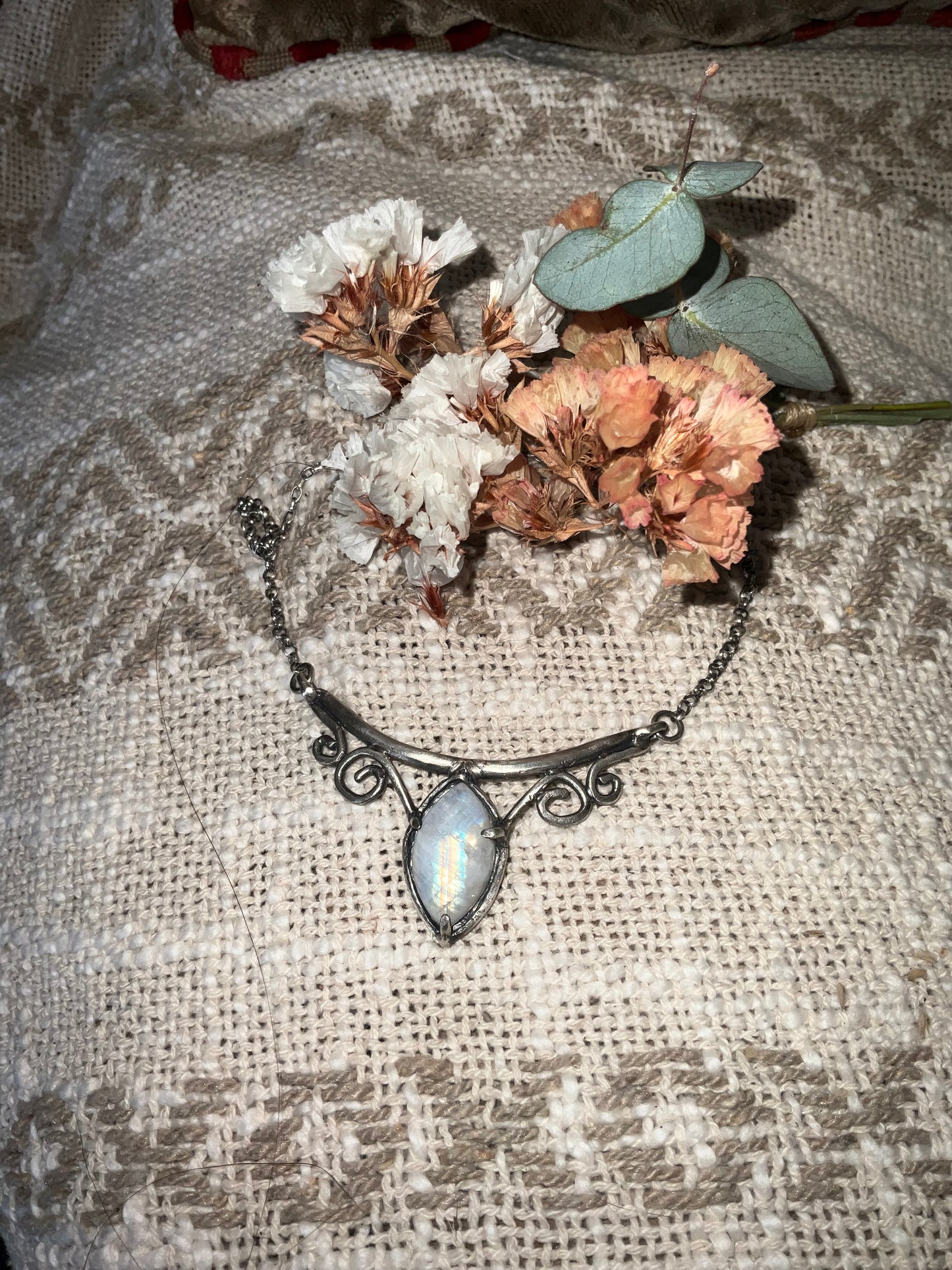 N.9 The Princess Moon Choker - Pyāra Designs