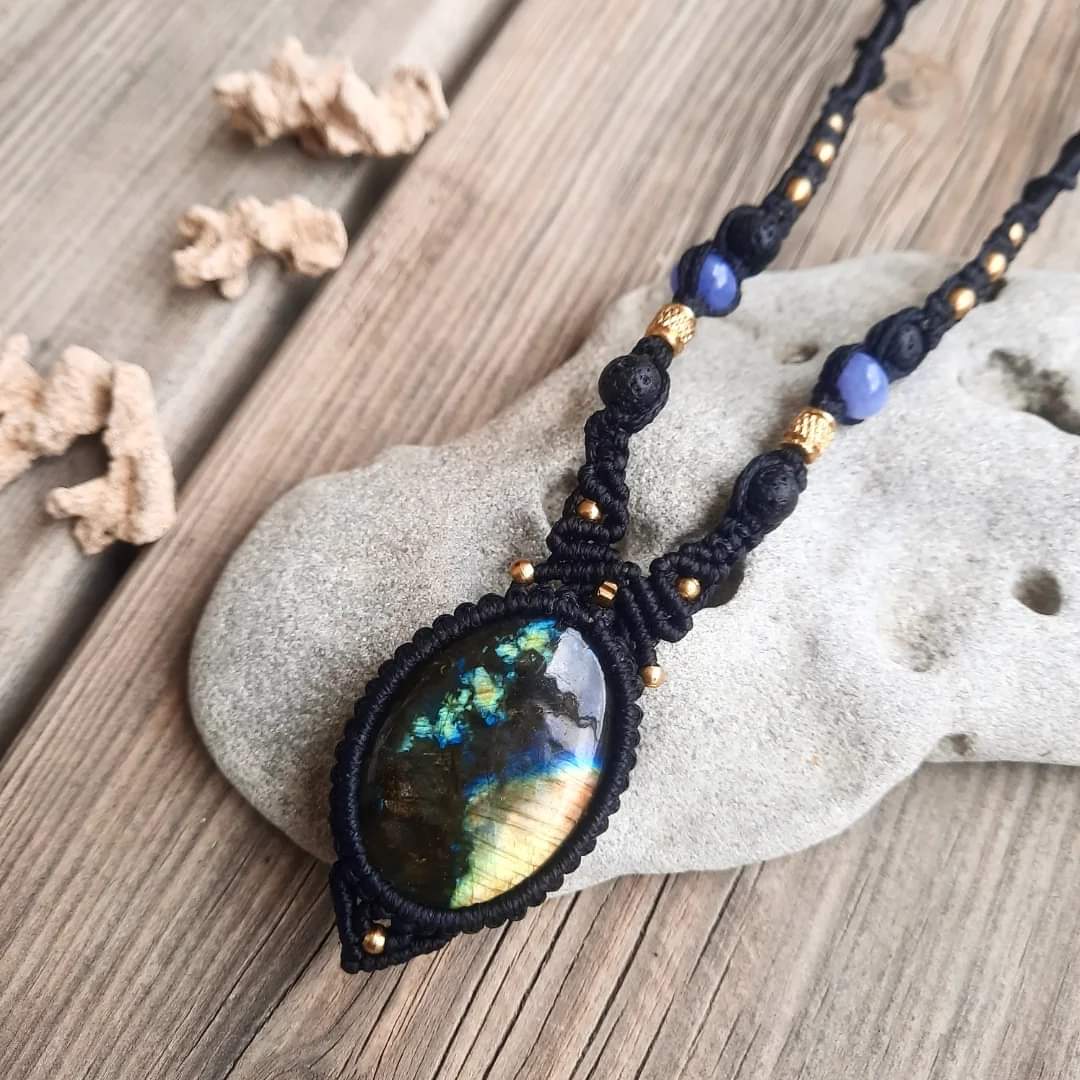 Unique Labradorite & Tanzanite Macrame Necklace - Pyāra Designs