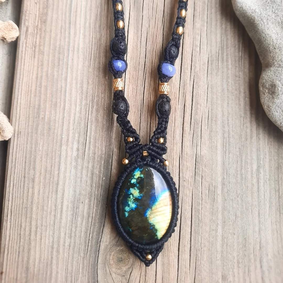 Unique Labradorite & Tanzanite Macrame Necklace - Pyāra Designs