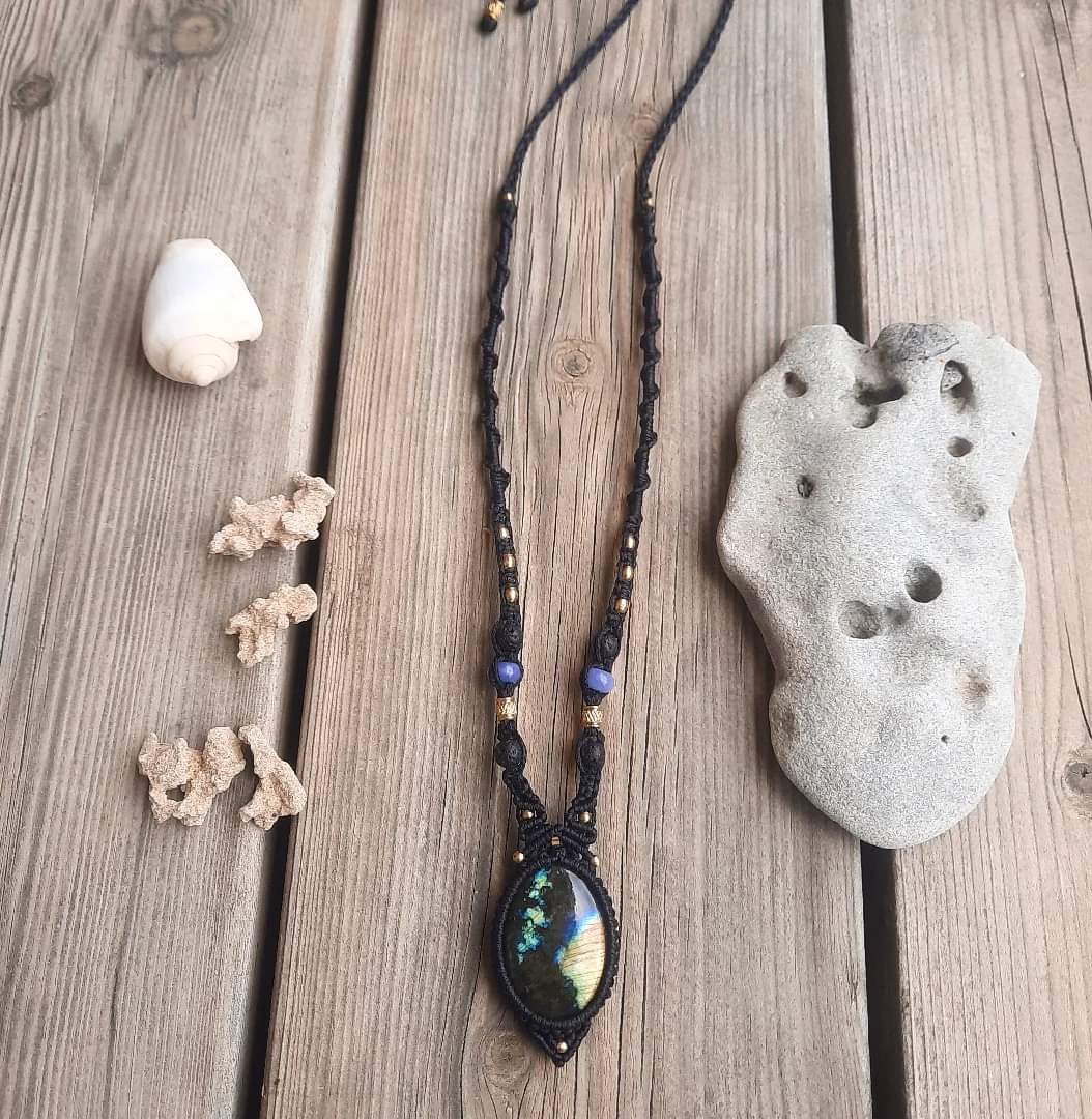 Unique Labradorite & Tanzanite Macrame Necklace - Pyāra Designs