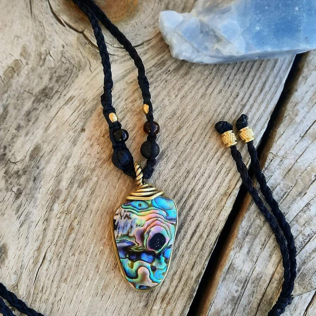 Psychedelic Abalone Shell Macrame Necklace - Pyāra Designs