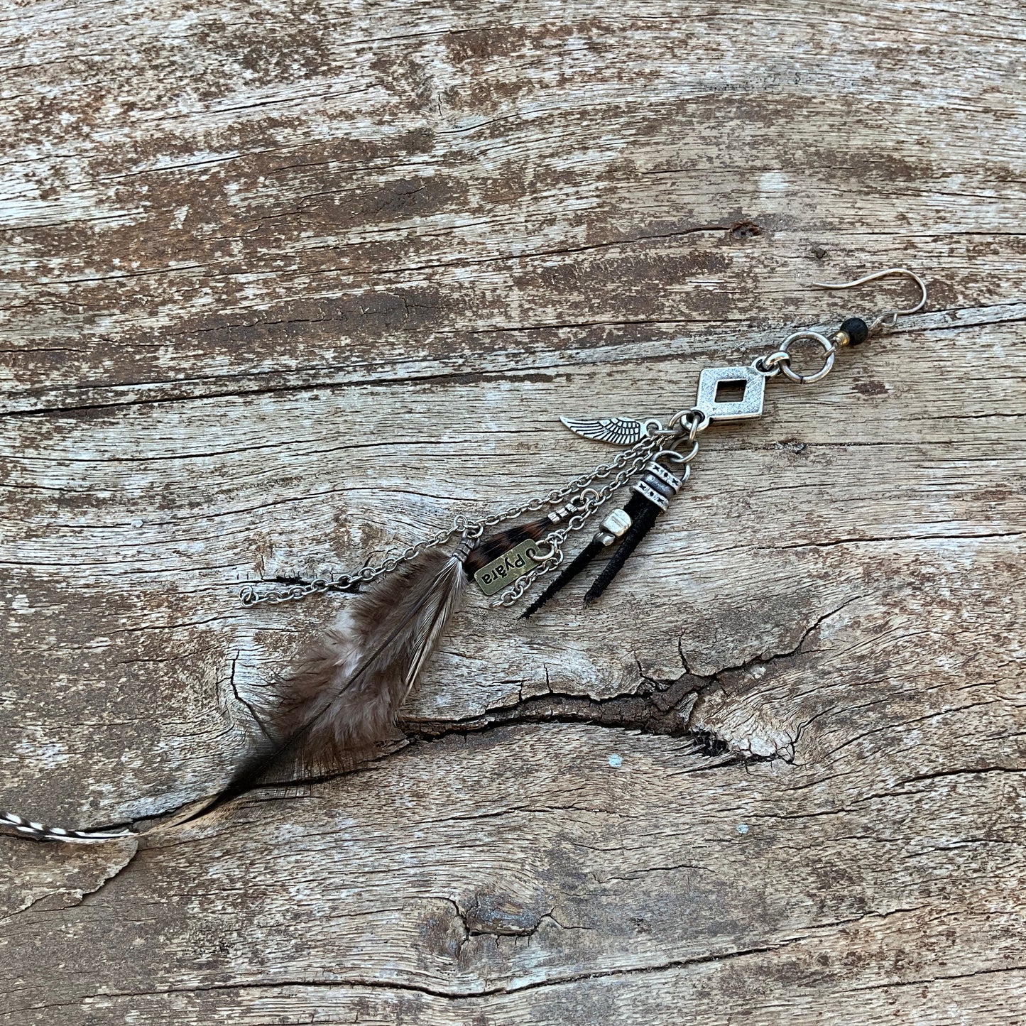 The Queen Earring - Pyāra Designs