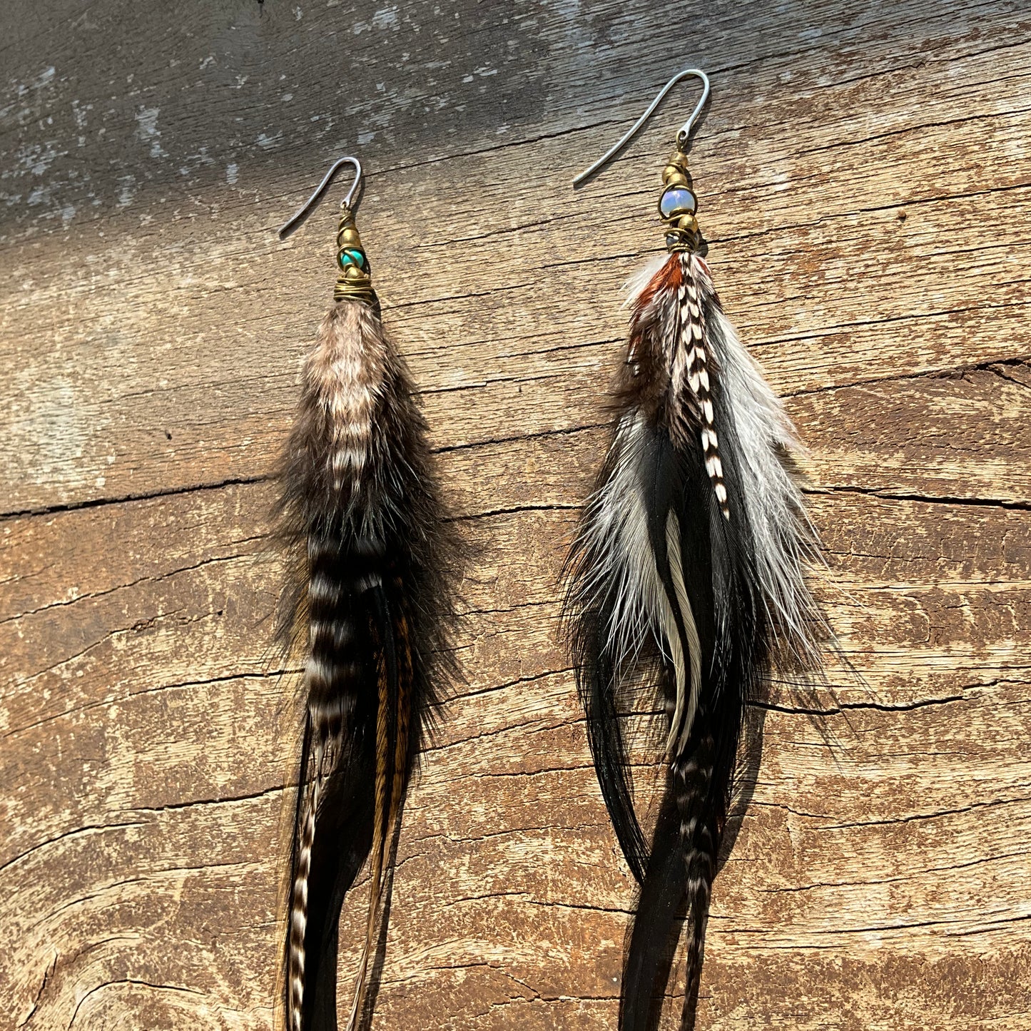 Middle Gemstones Feathers Earring - Pyāra Designs