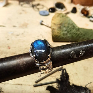 1/1 N.5 MASSIVE DRAGON Ring Blue Labradorite Gemstone