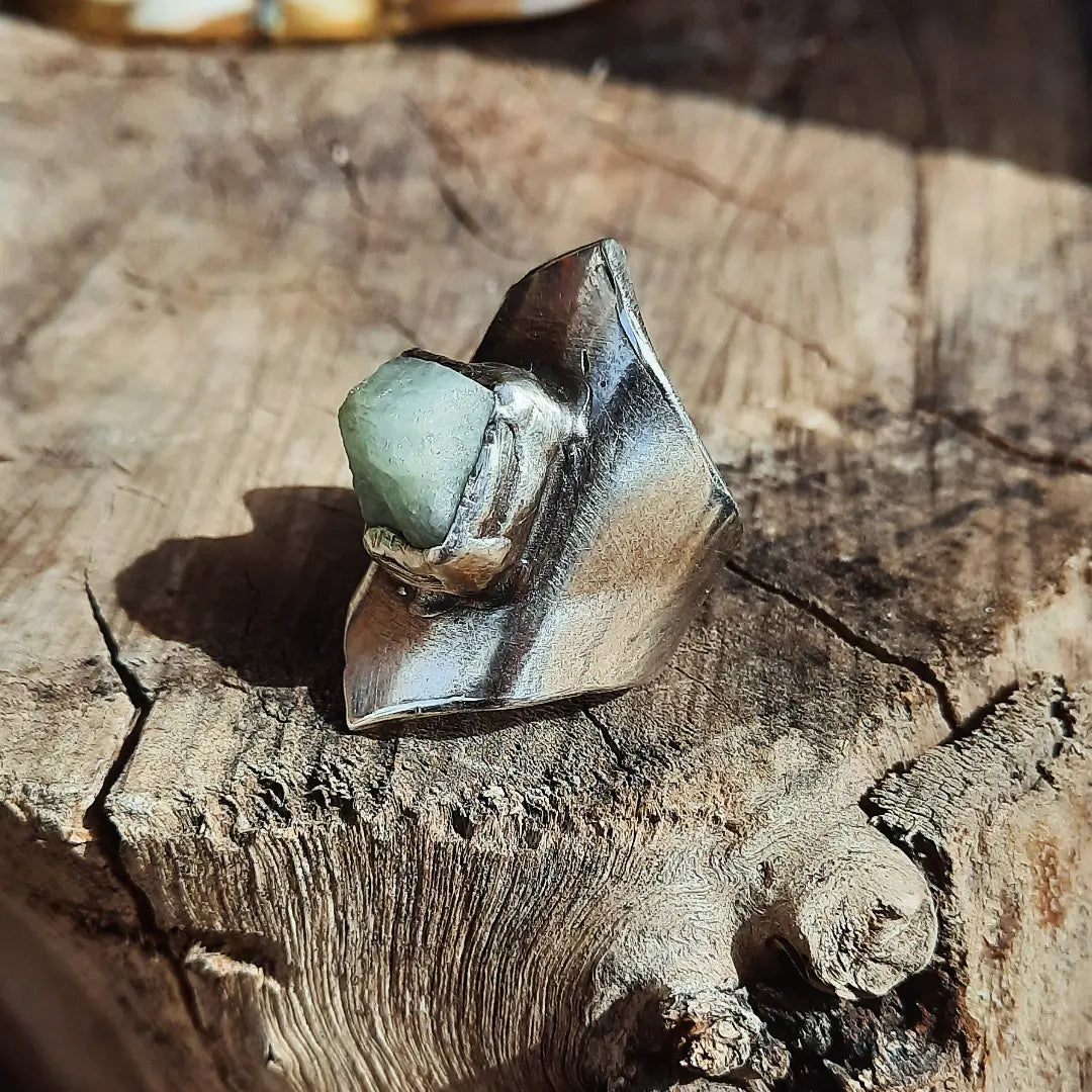 1/1 N.6 KLEO RING Heavy Aquamarine Rew Gems - Pyāra Designs