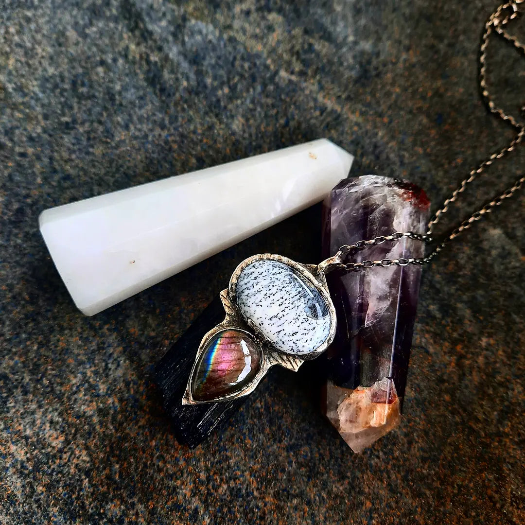 Agat Denderite & Purple Rainbow Labradorite Necklace - Pyāra Designs