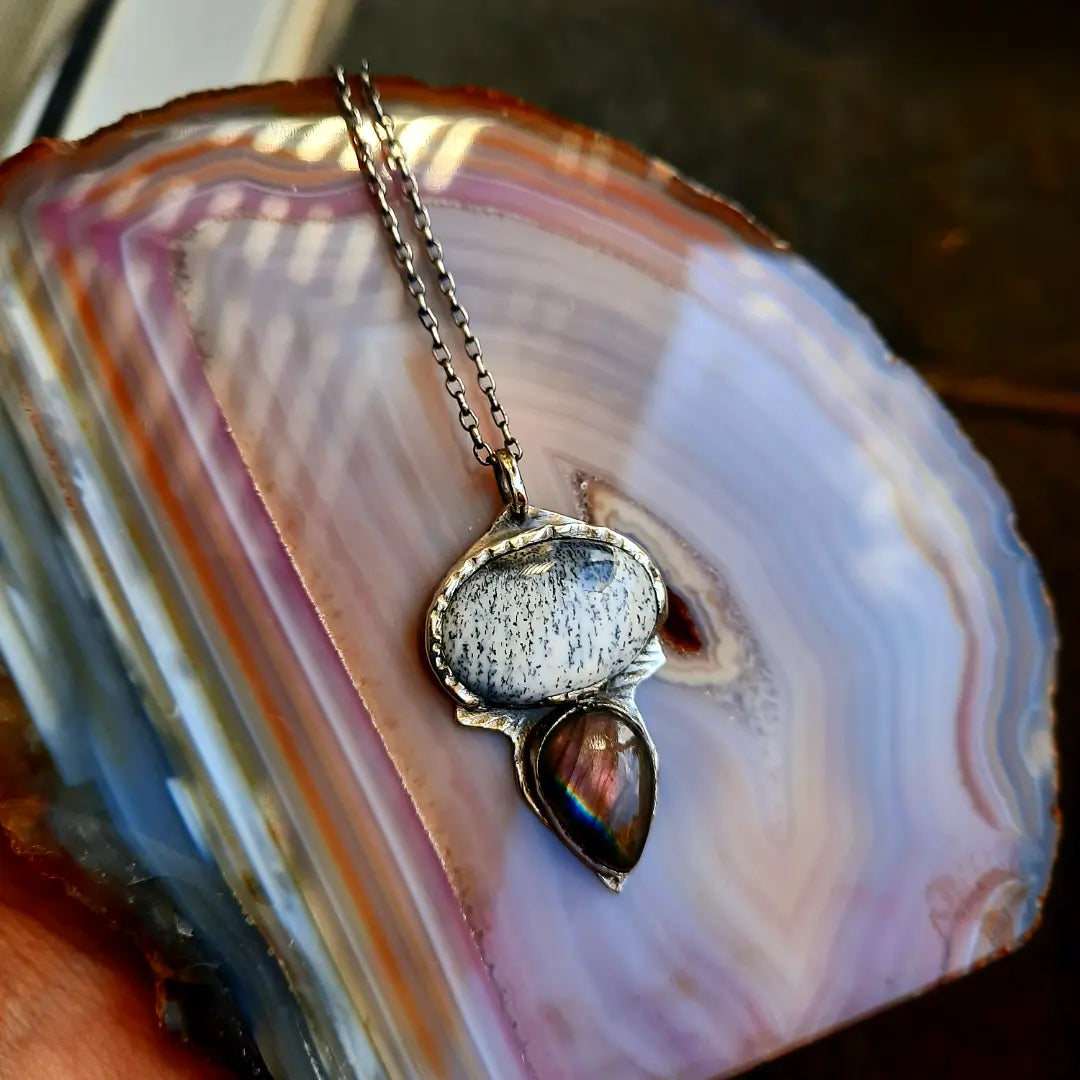 Agat Denderite & Purple Rainbow Labradorite Necklace - Pyāra Designs