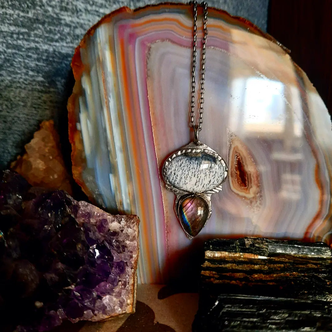 Agat Denderite & Purple Rainbow Labradorite Necklace - Pyāra Designs