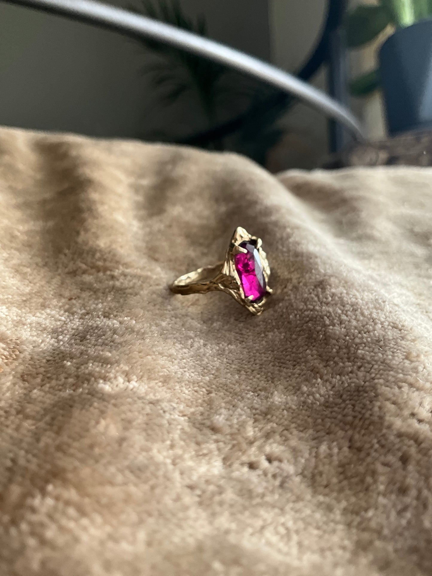 14k Soild Gold Desert Rose Ring Pink Rhodolite Garnet Unique Ring - Pyāra Designs