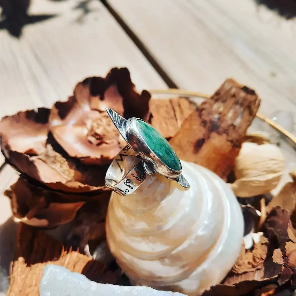 Tertle Rubizoisite One piece ring 𓆉 - Pyāra Designs