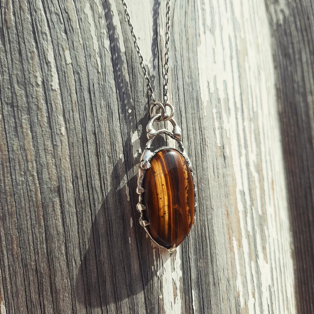 1/1 N.8 TIGER EYE NECKLACE - Pyāra Designs