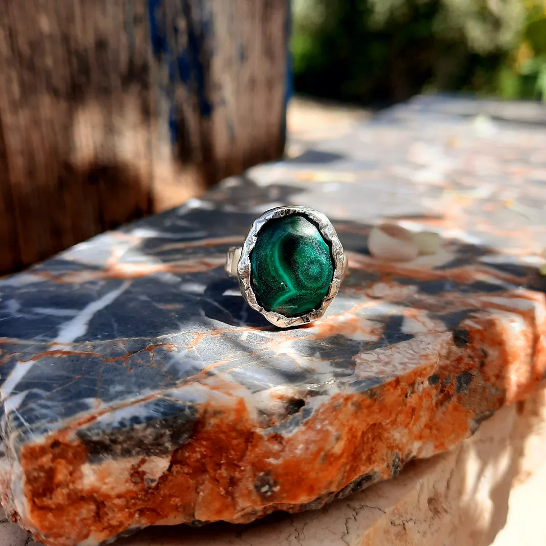 1/1 N.7 MALACHITE RING - Pyāra Designs