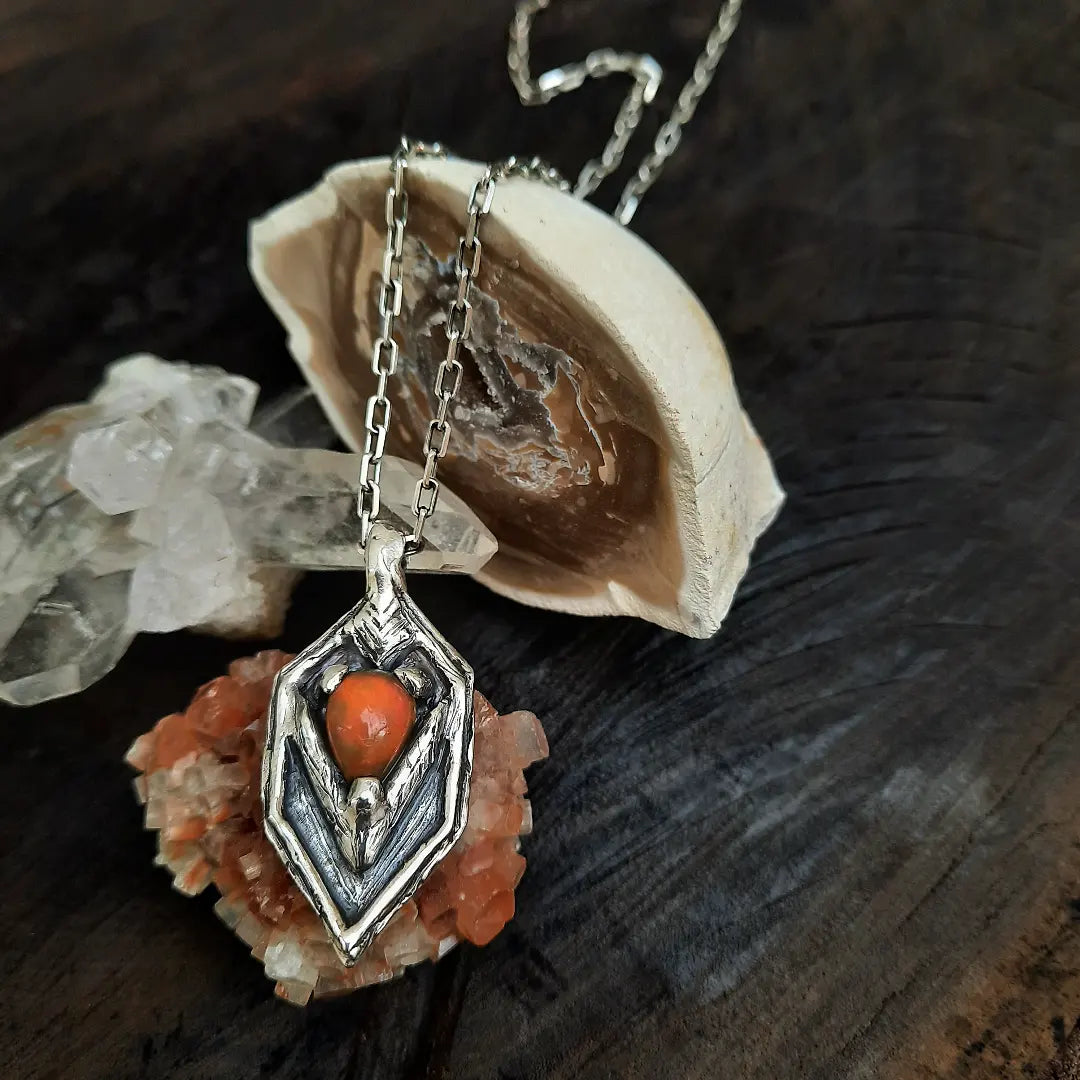1/1 Massive Warrior Neck Ethiopian Opal - Pyāra Designs