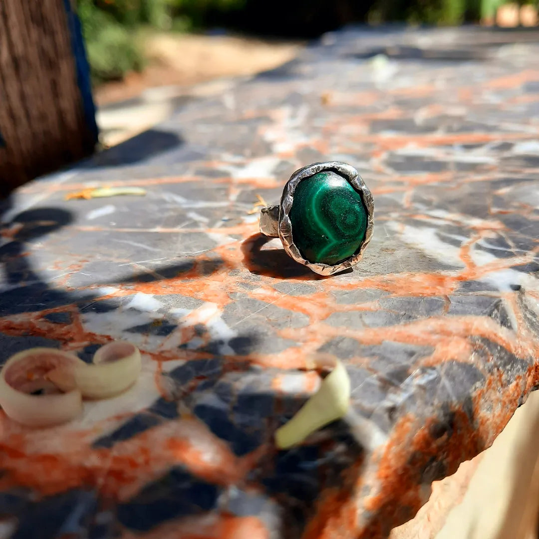 1/1 N.7 MALACHITE RING - Pyāra Designs