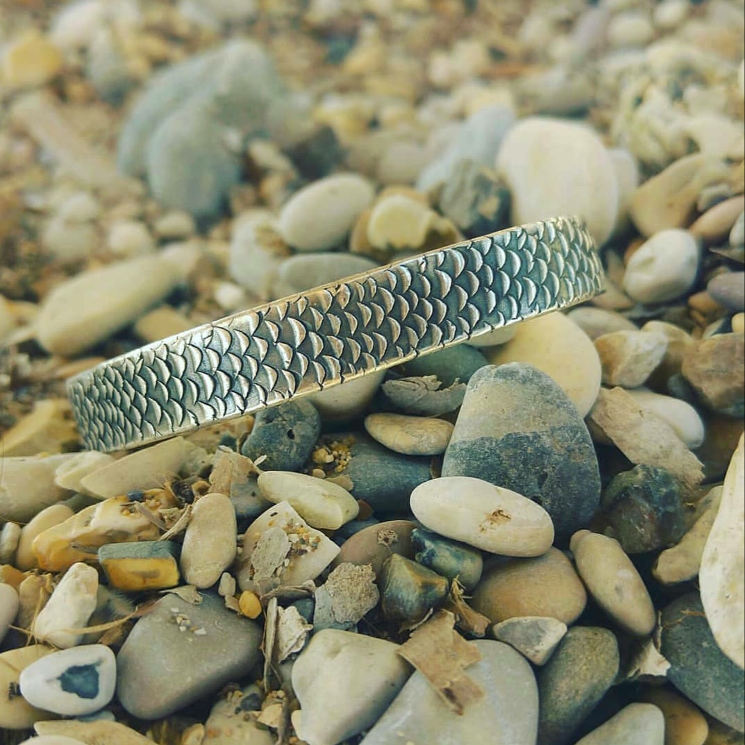 SNAKE BANGLE - Pyāra Designs