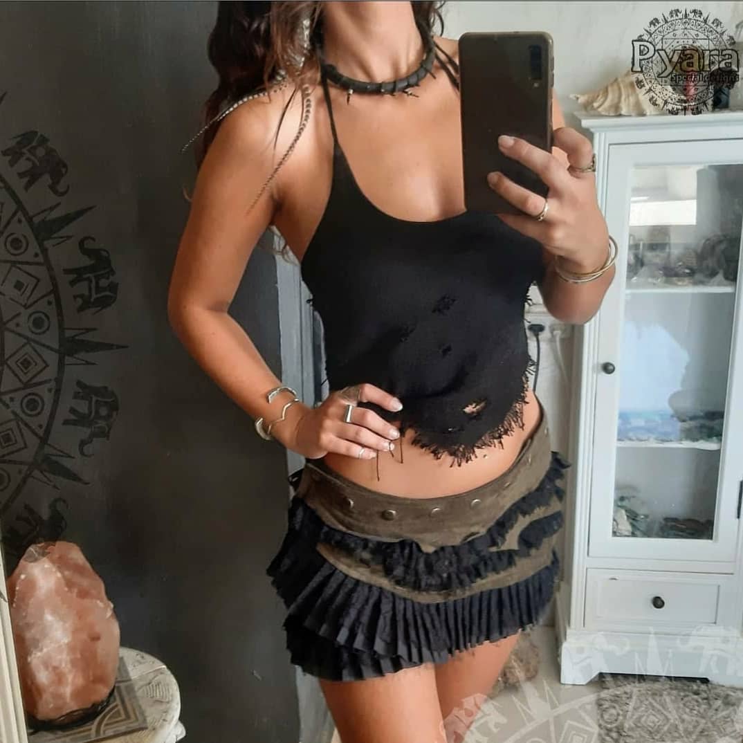 Aliya Top Black - Pyāra Designs