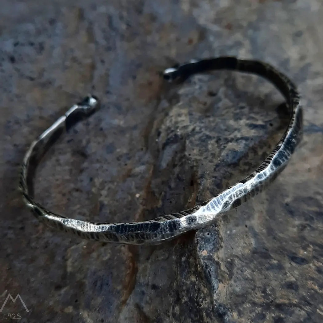 1/10 Ryū Bracelet For HER From The Dragon set - Pyāra Designs