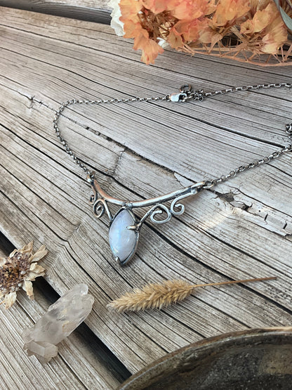 N.9 The Princess Moon Choker - Pyāra Designs