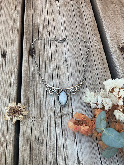 N.9 The Princess Moon Choker - Pyāra Designs
