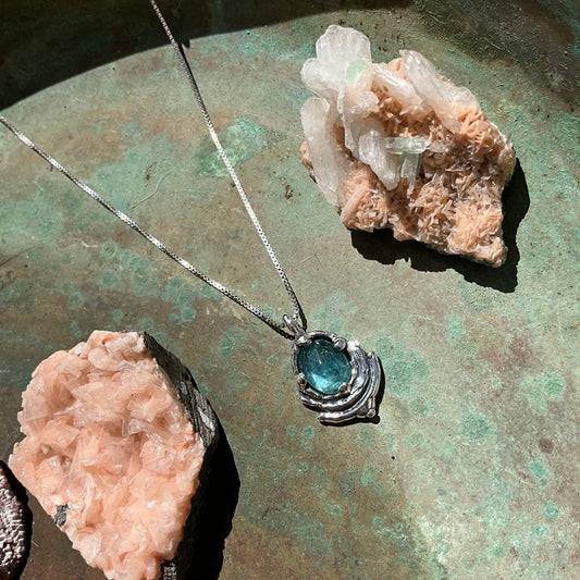 Aqua Kyanite Ariel Necklace 2
