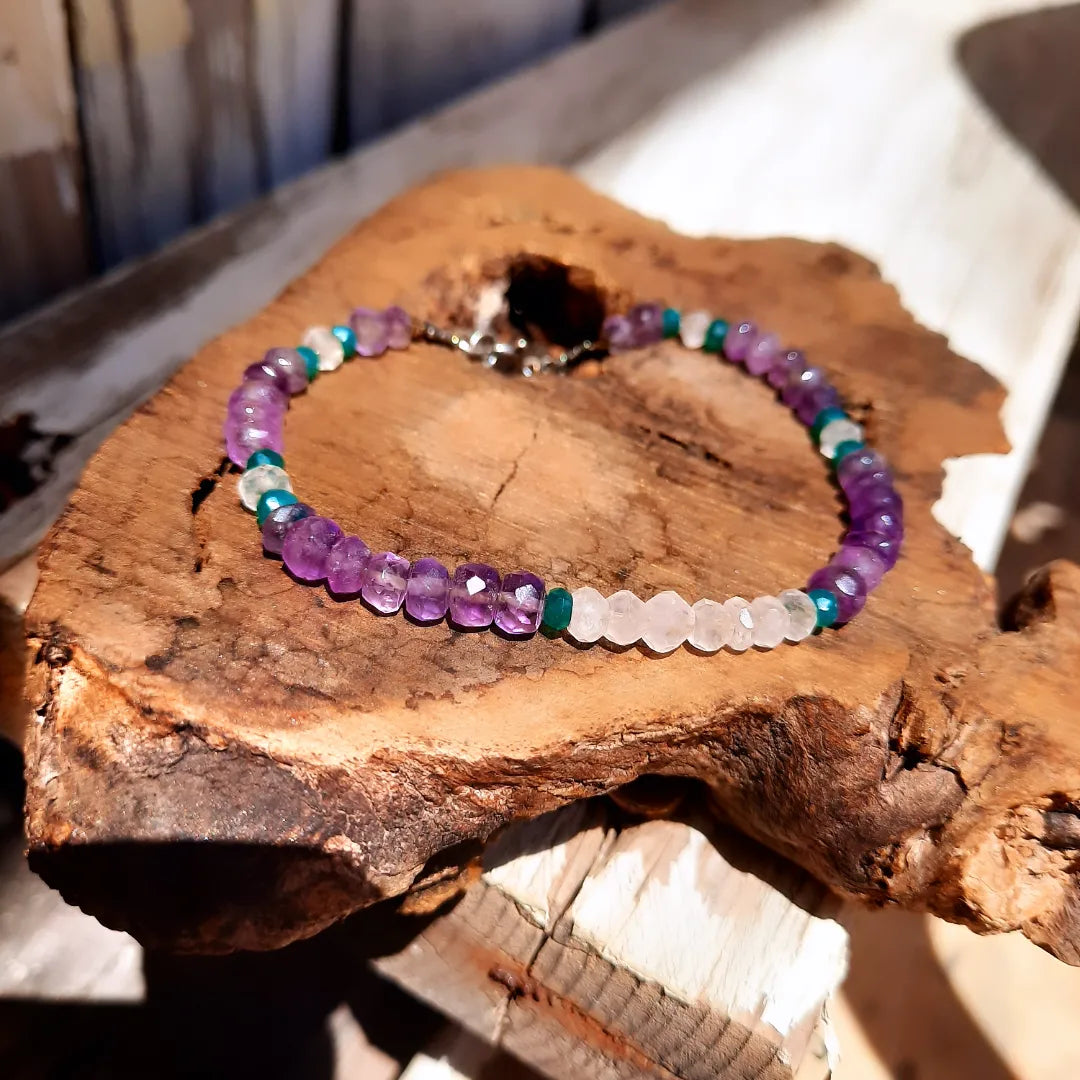 Jasmine Gemstone Bracelet - Pyāra Designs