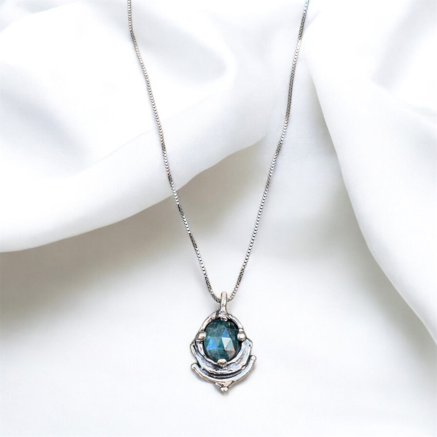 Aqua Kyanite Ariel Necklace 2