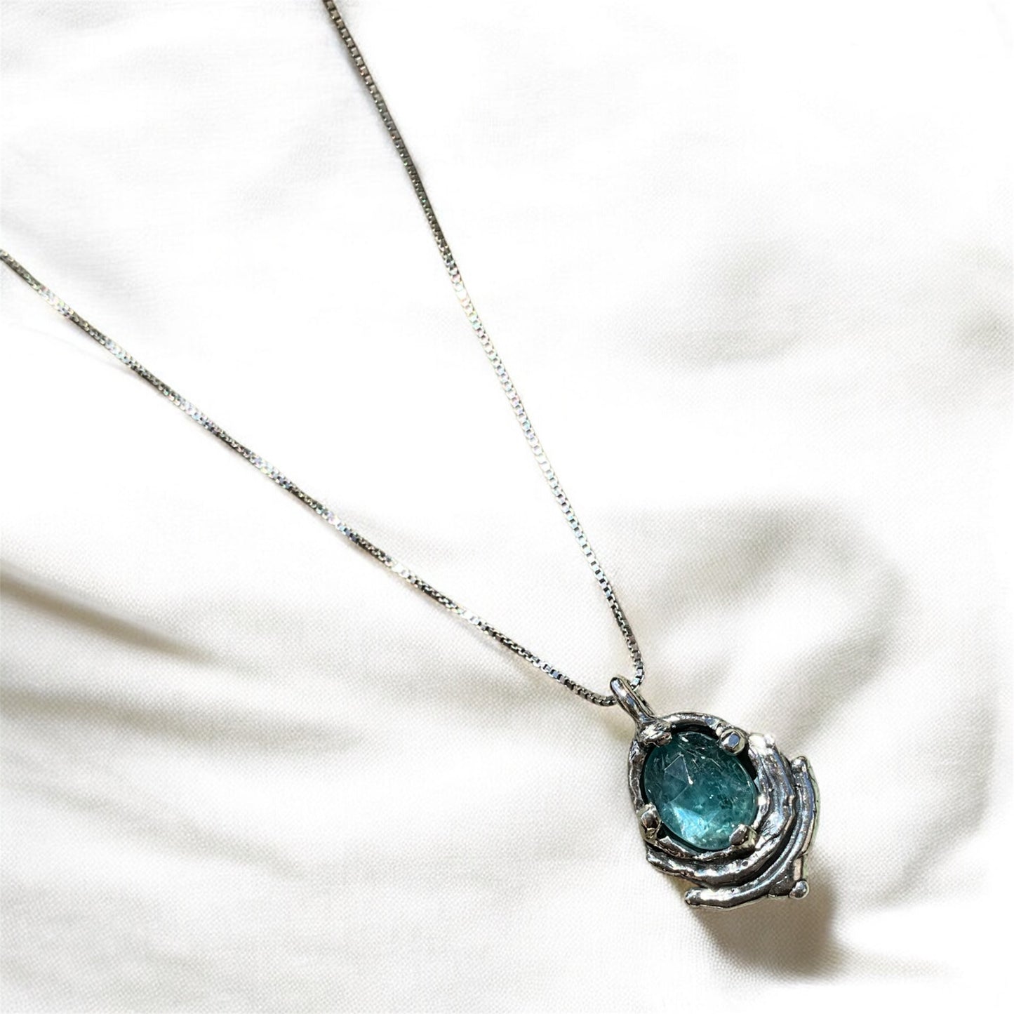 Aqua Kyanite Ariel Necklace 2