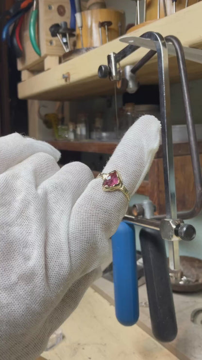 14 karat Solid Gold Pink Tourmaline Unique Classy Ring