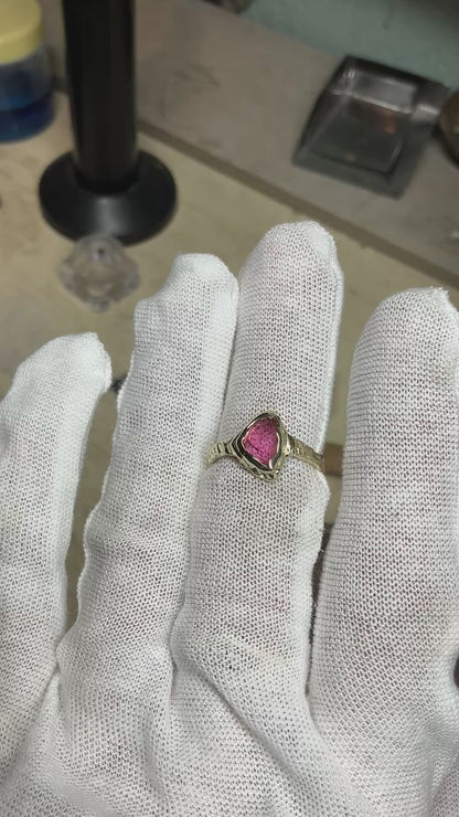 14 karat Solid Gold Pink Tourmaline Unique Classy Ring