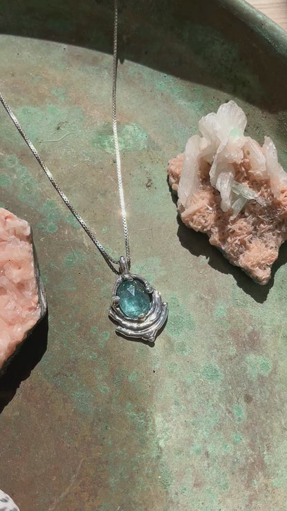 Aqua Kyanite Ariel Necklace 2