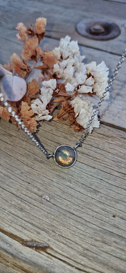 Multicolored Eye Labradorite Silver Classy Choker - Pyāra Designs