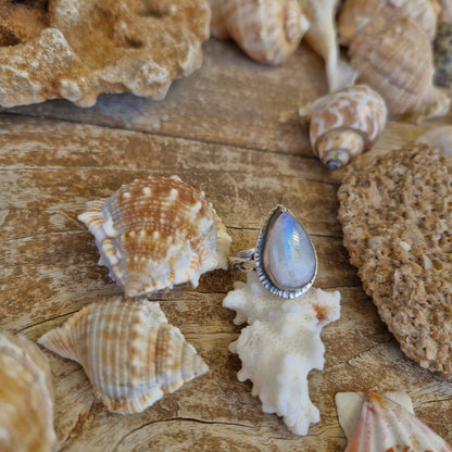 N.4 Moonstone Ring