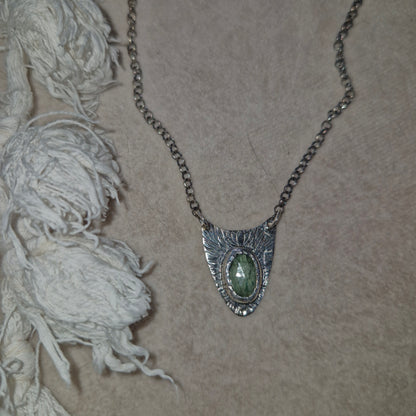 Green Kyanite Lotus Necklace - Pyāra Designs