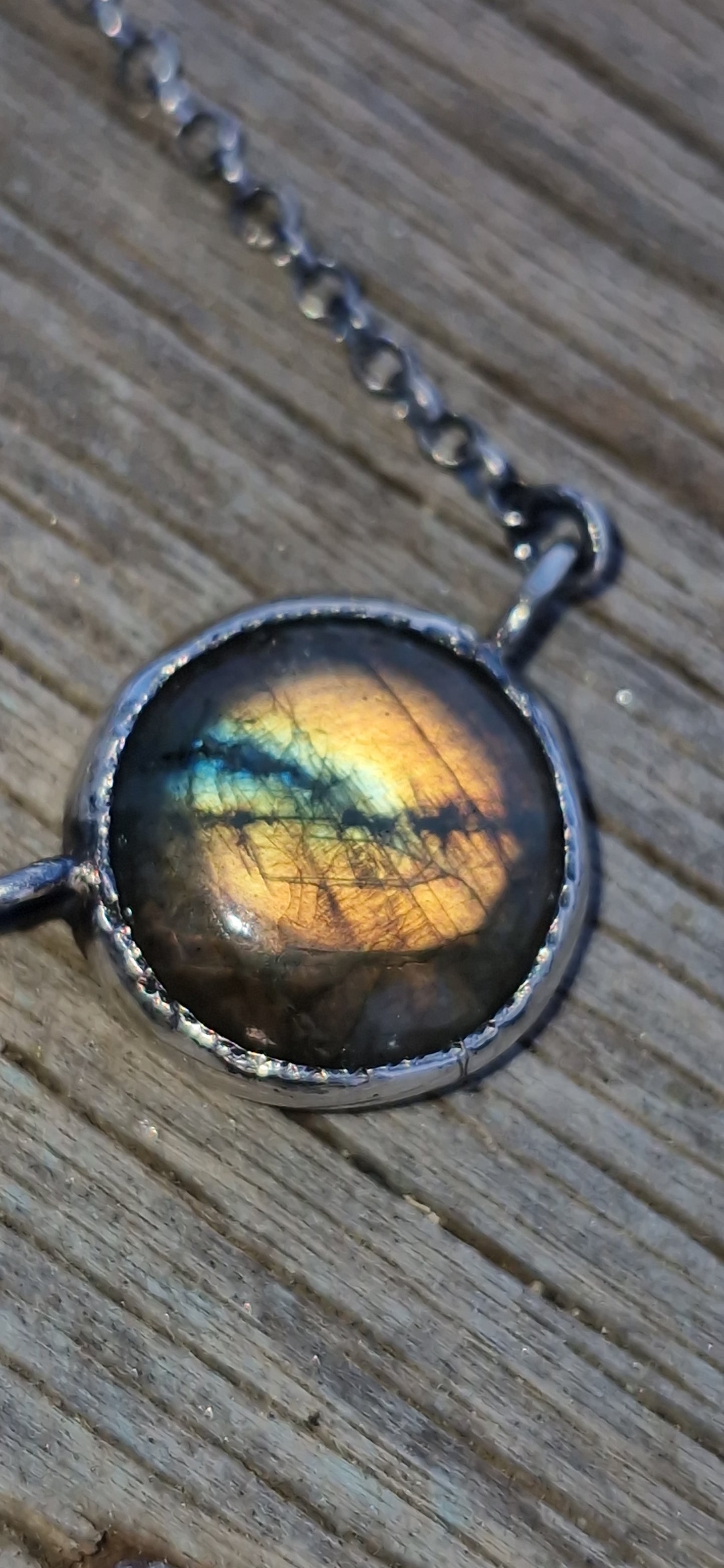 Multicolored Eye Labradorite Silver Classy Choker - Pyāra Designs