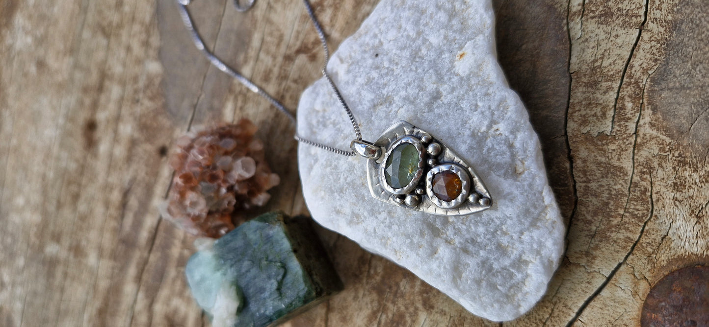 Green & Orange kaynite Gemstones Necklace - Pyāra Designs