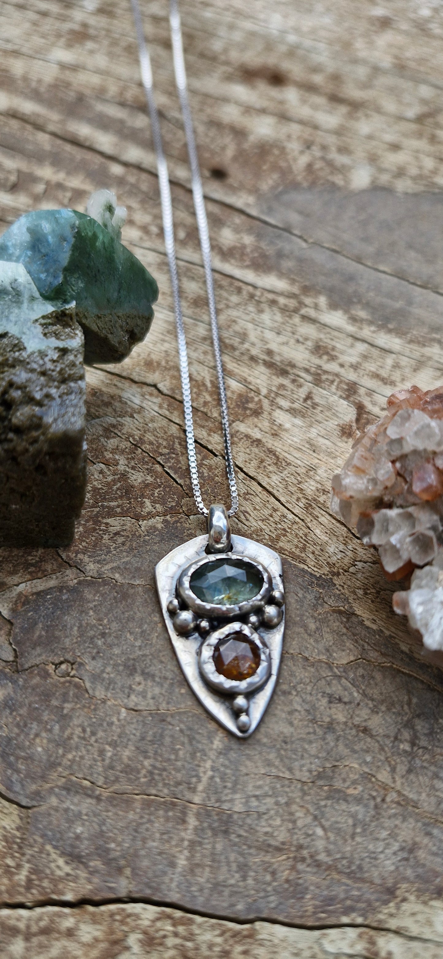 Green & Orange kaynite Gemstones Necklace - Pyāra Designs