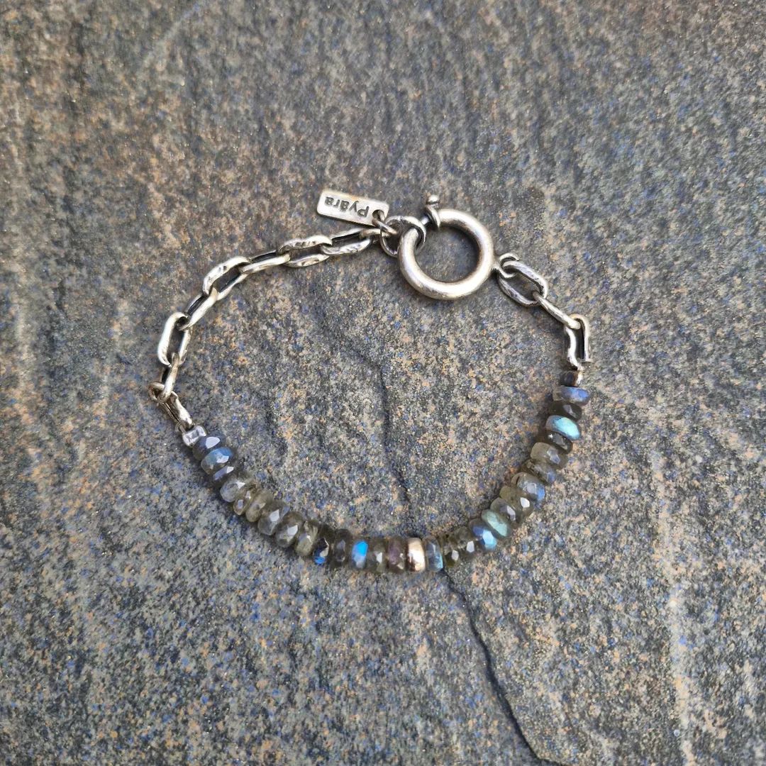 Labradorite Sterling Bracelet - Pyāra Designs