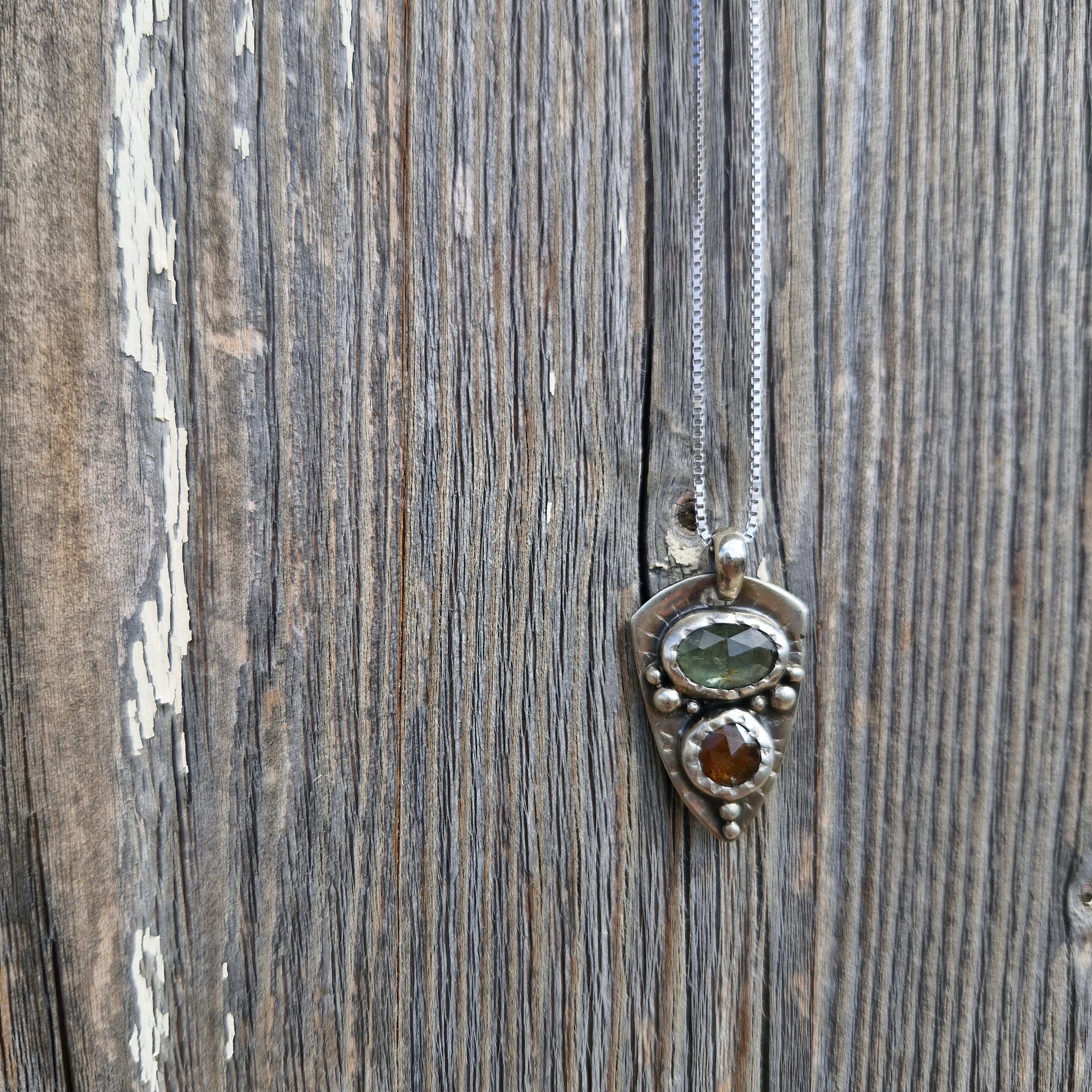 Green & Orange kaynite Gemstones Necklace - Pyāra Designs