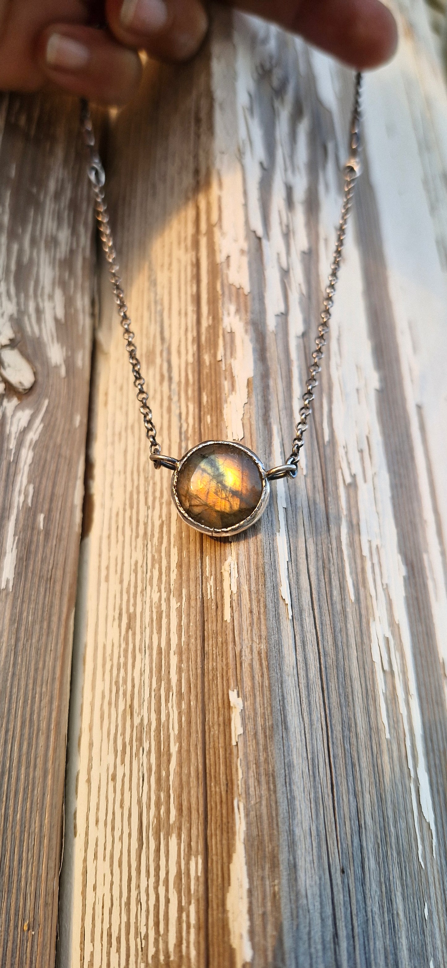 Multicolored Eye Labradorite Silver Classy Choker - Pyāra Designs