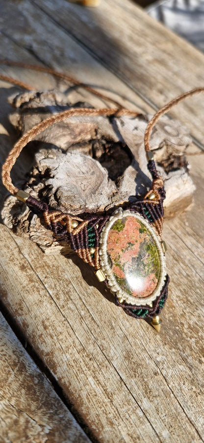 Kaynite Gemstone Unique Macrame Necklace - Pyāra Designs