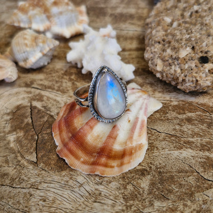 N.4 Moonstone Ring