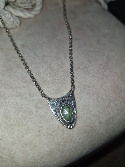Green Kyanite Lotus Necklace - Pyāra Designs